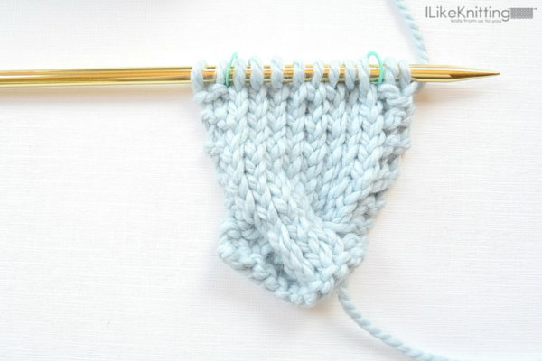 How-to-Knit-a-Simple-Cable-10