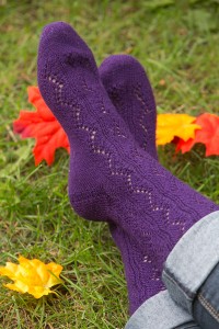 Traveling Vines Socks