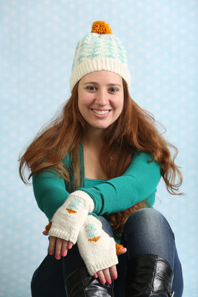 Arrowhead Hat and Mittens Set