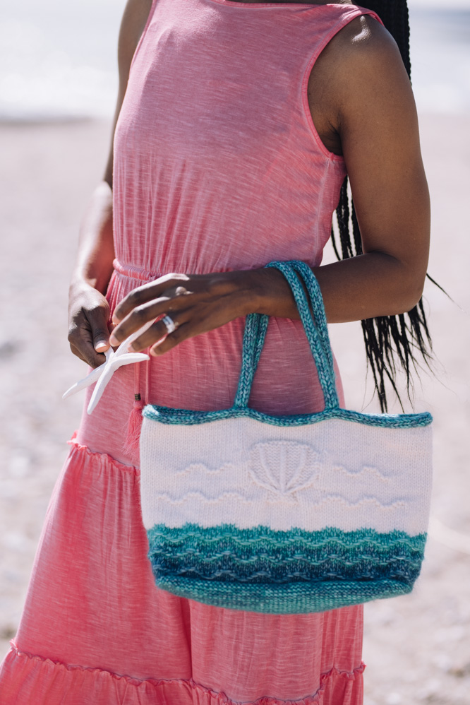 Bay Scallop Beach Tote - I Like Knitting