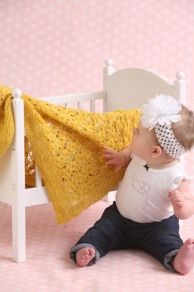 Daisy Lace Baby Blanket - I Like Knitting