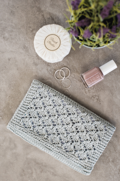 Eucalyptus Clutch - I Like Knitting