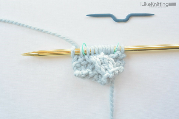 How-to-Knit-a-Simple-Cable-9
