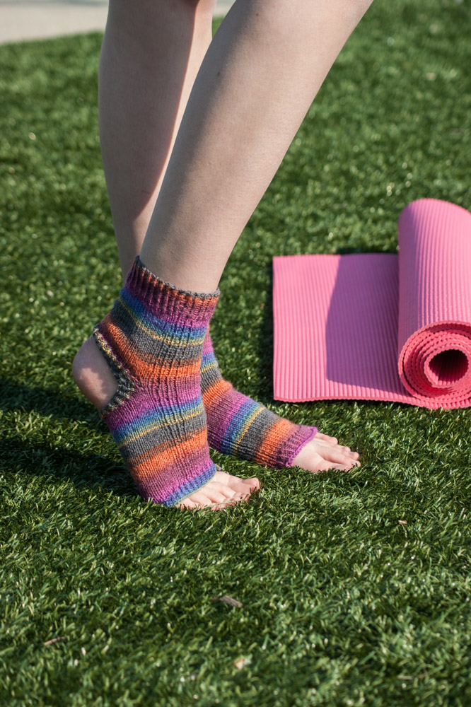 https://www.ilikeknitting.com/wp-content/uploads/Namaste-Knit-Yoga-Socks-3.jpg